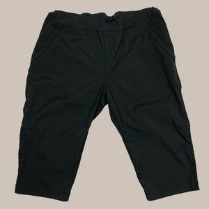 REI Women Black Cropped Pants